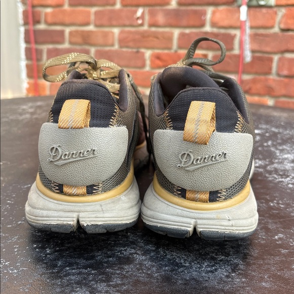 Danner Vibram Men's Olive and Brown Sneakers size 10 - Picture 7 of 10